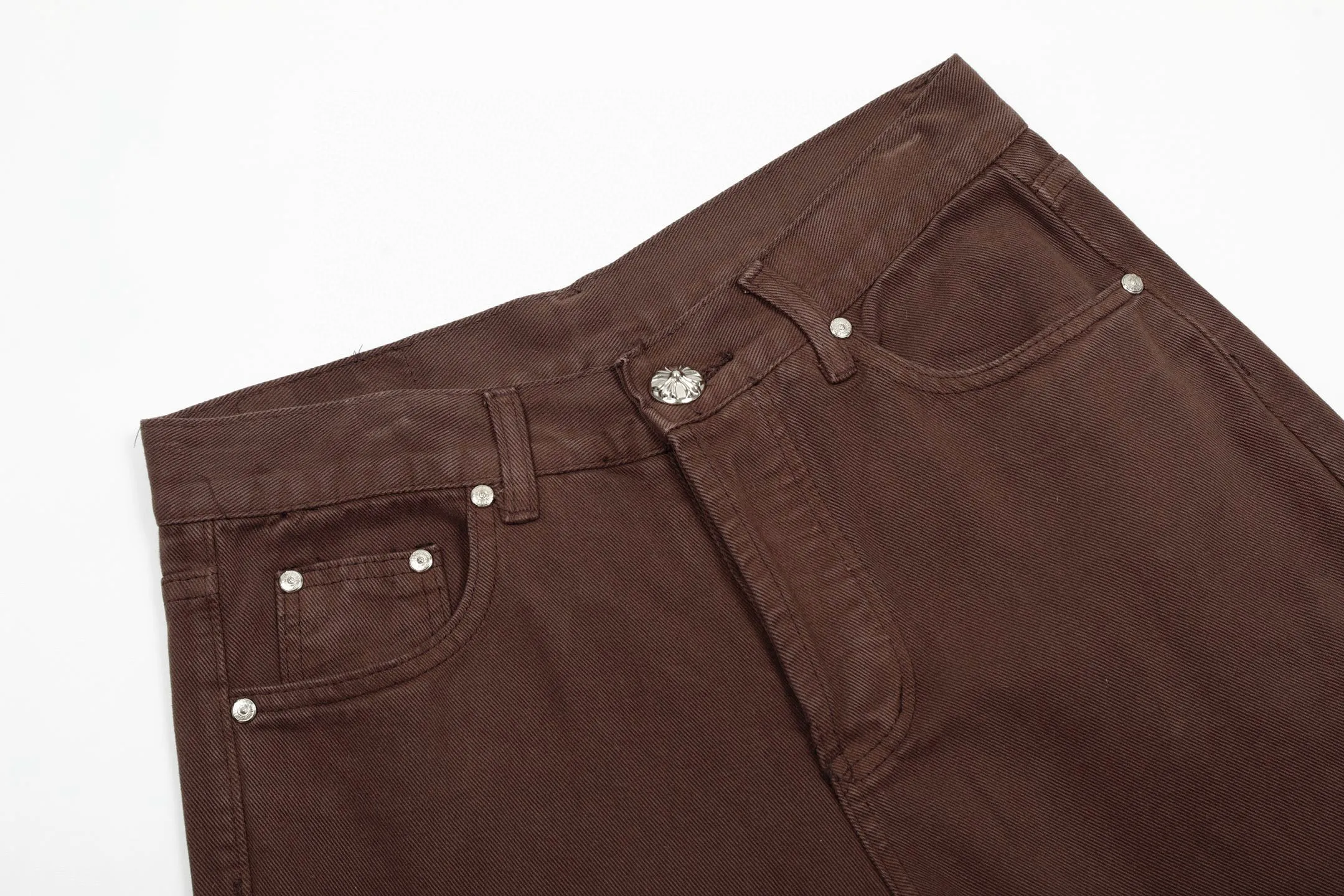 P270 💰 (Top version) Chrome hearts CH brown zebra pattern cross-patterned leather jeans, truly restoring the ultimate texture of Vintage, special Italian cowhide printing and cutting, custom-made sheepskin three-layer thick line leather, whole splicing in heavy water washing process, craftsmen hand-splashed ink, you can see the details, three-dimensional cutting version, loose and comfortable, not flattering on the figure, tall and slim, factory Seiko, original quality control, same style for men and women, can be matched with couples, versatile recommendation Essential jeans for all seasons Color: Brown Size: 28-30-32-34 (corresponds to S-M-L-XL)